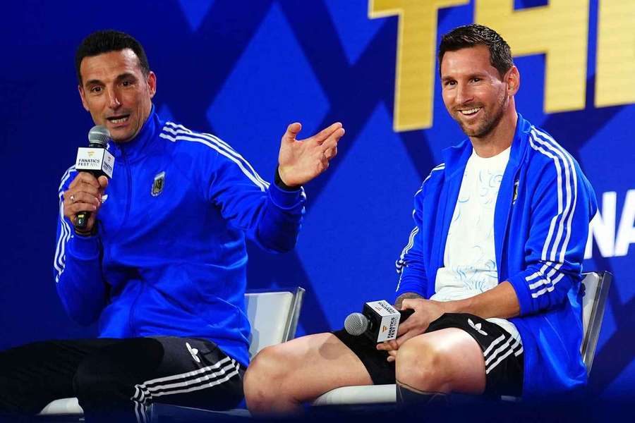 Scaloni și Leo Messi Scaloni și Leo Messi