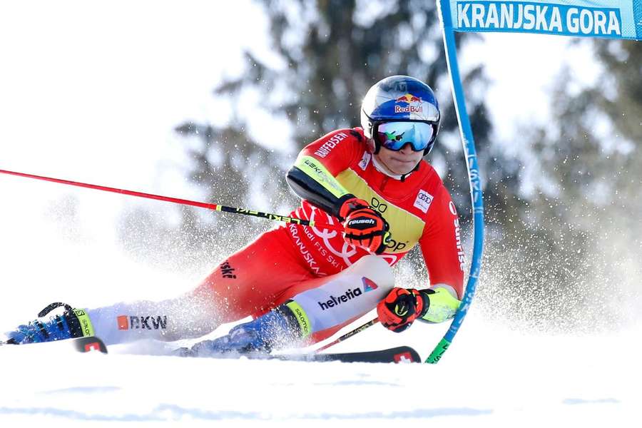 Marco Odermatt wygrał slalom gigant i zapewnił sobie triumf w tej klasyfikacji