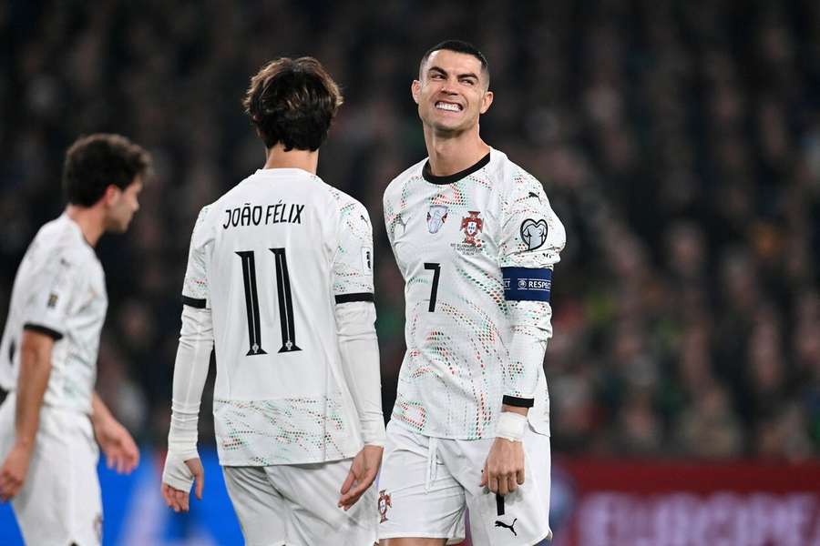 Cristiano Ronaldo byl poprvé v reprezentaci vyloučen. Cristiano Ronaldo byl poprvé v reprezentaci vyloučen.
