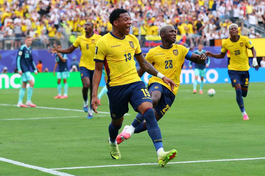 La gioia di Plata dopo il 2-1