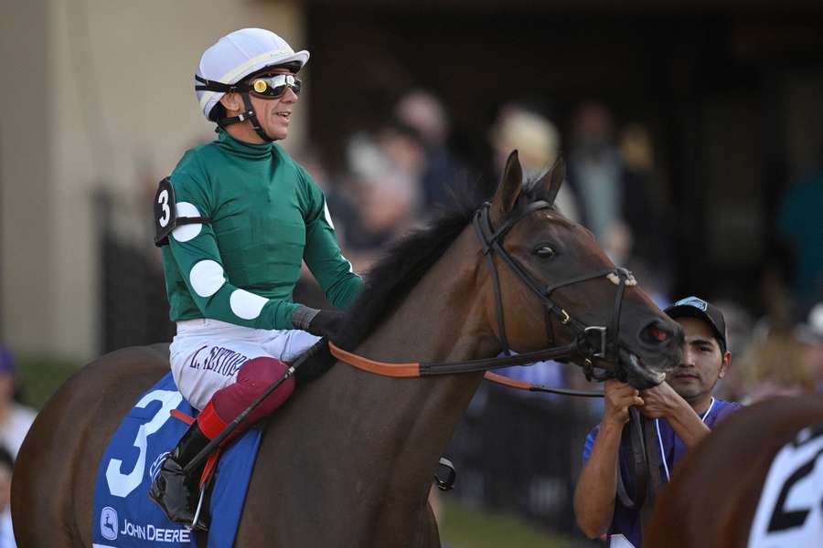 Frankie Dettori in sella a Imaginationthelady Frankie Dettori in sella a Imaginationthelady