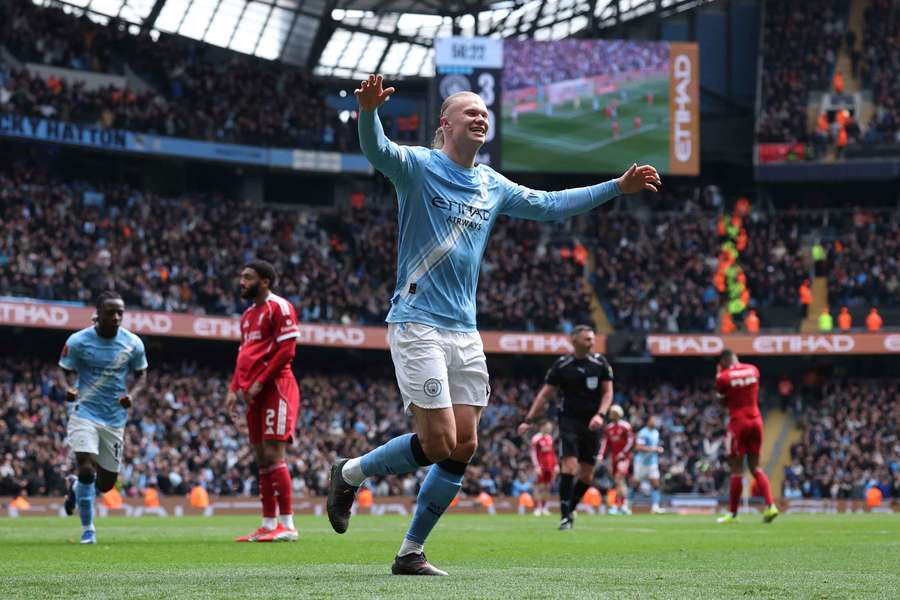 City w półfinale FA Cup po rozbiciu Liverpoolu. Hat-trick Haalanda, zmarnowany rzut karny Salaha