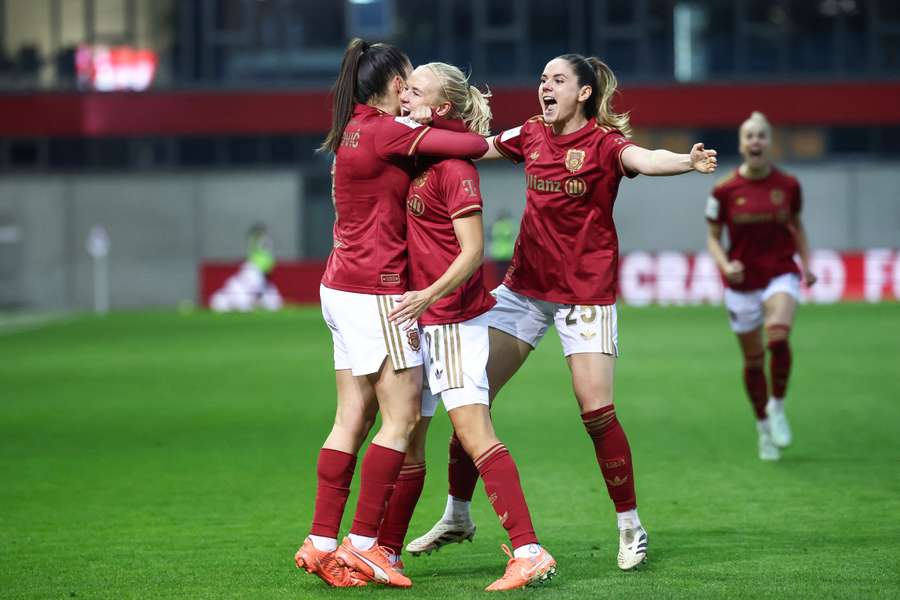 Die Bayern-Frauen sind auf Titelkurs