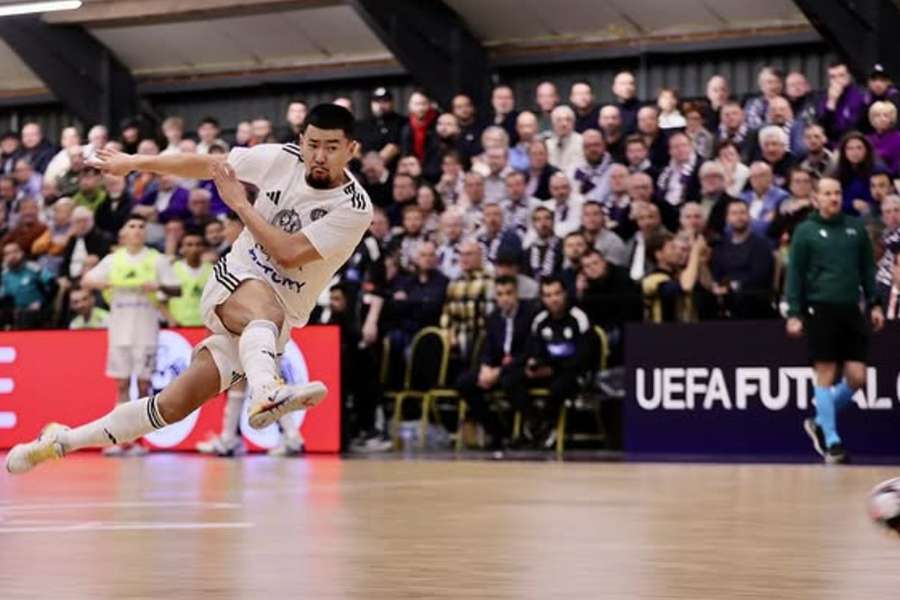 Dauren Tursagulov leva 22 golos em 30 jogos