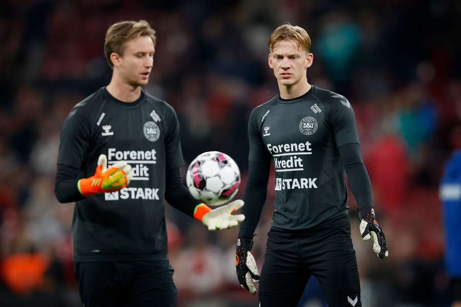 Rønnow spiller andenviolin efter Kasper Schmeichel på det danske landshold, men i Bundesligaen er han aktuelt helt i top.