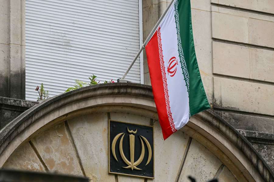 L'ambassade iranienne en France.