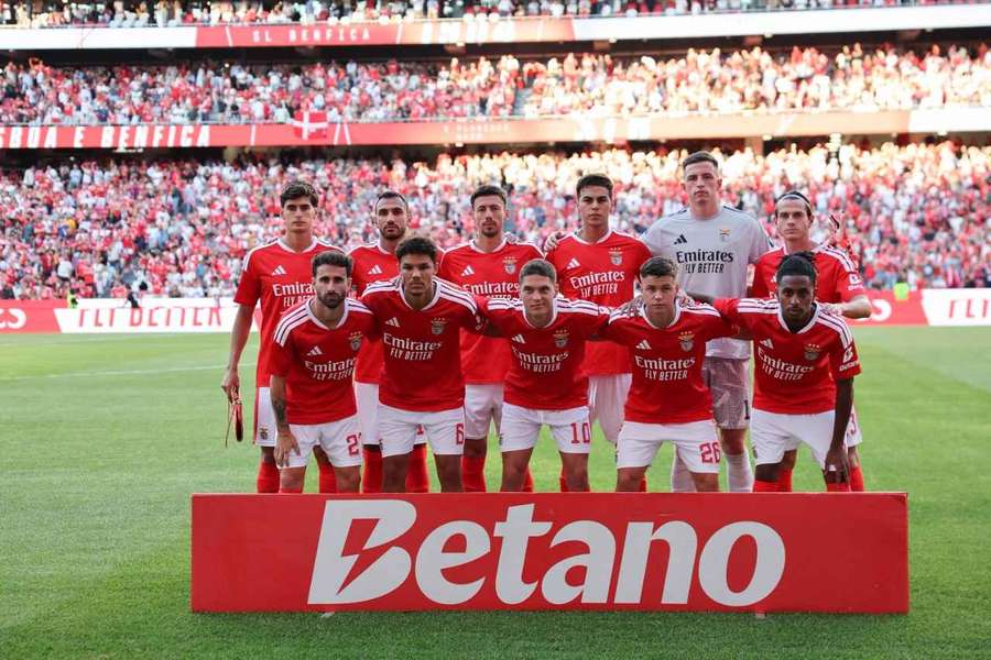Benfica afastou o St. Gallen Benfica afastou o St. Gallen