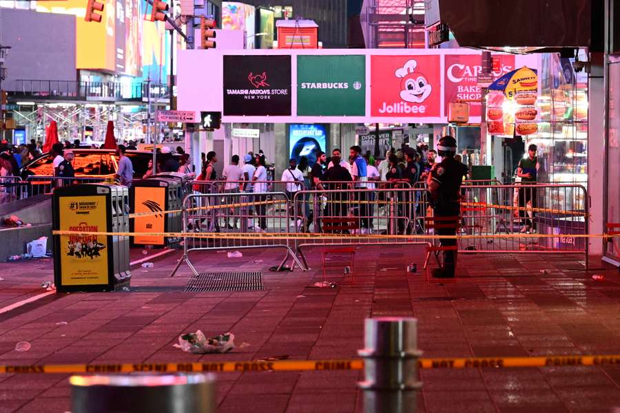 Parte da Times Square foi interditada pelas forças de segurança