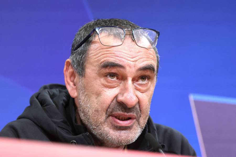 Sarri tijdens een persconferentie 