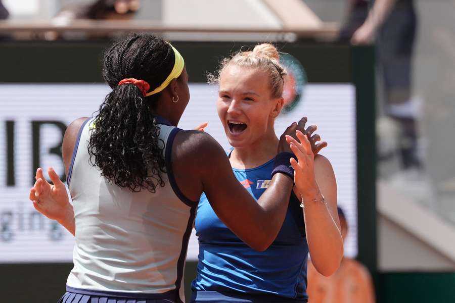 A dupla checo-americana comemora a vitória final em Roland Garros