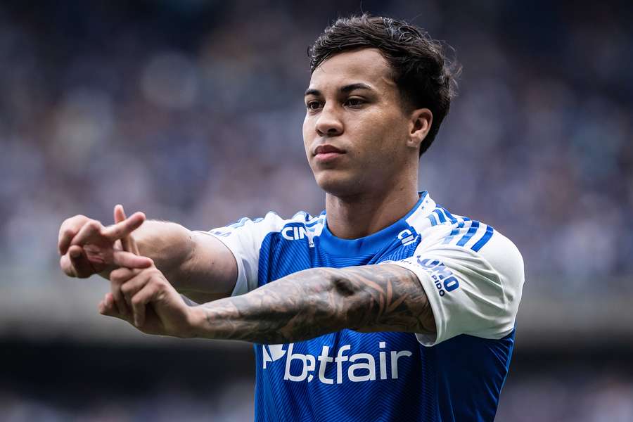 Kaio Jorge marcou duas vezes e reassumiu a artilharia isolada do Brasileirão