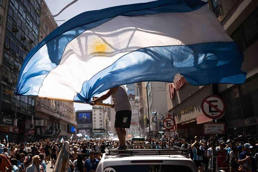 Habrá que preparar la cartera para ver a Argentina en el Mundial