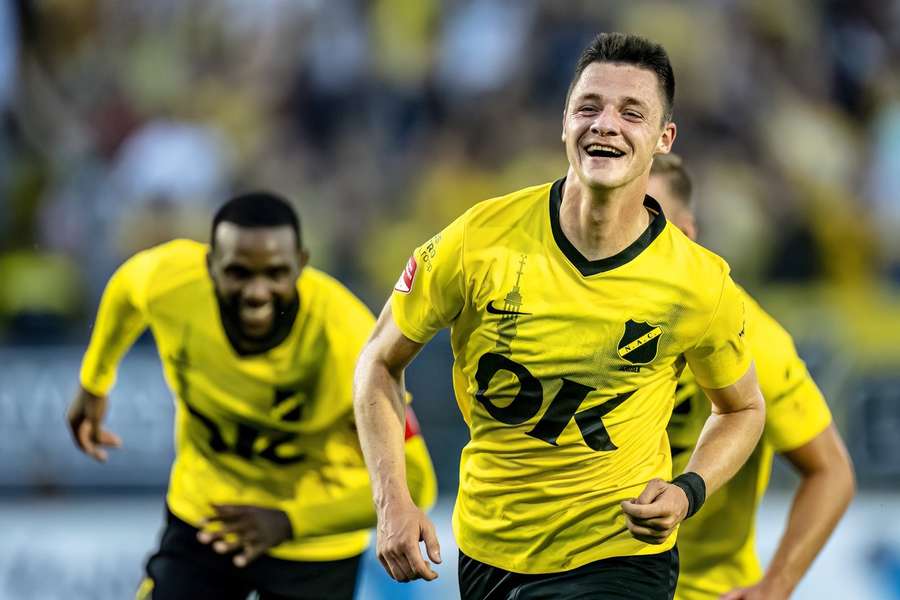 Dominik Janosek kent een droomstart bij NAC Breda met drie goals en een assist in zijn eerste vier duels