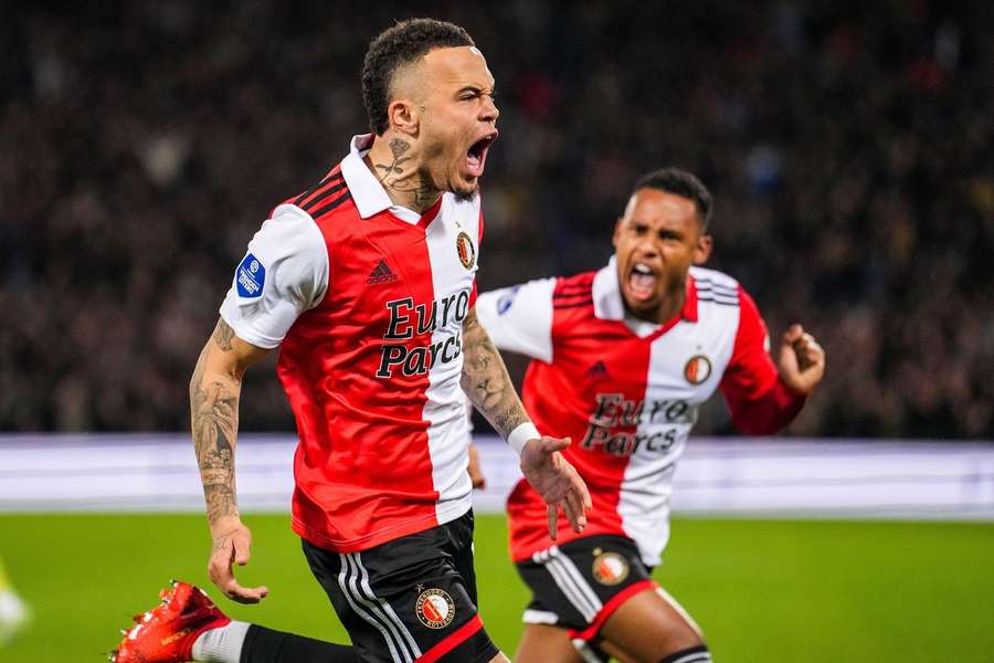 Feyenoord verlengt contract jarige verdediger Hartman met twee jaar