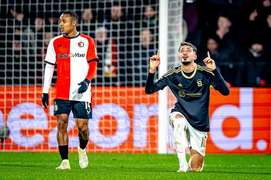Rrahmani celebra un gol segnato in Champions League contro il Feyenoord Rrahmani celebra un gol segnato in Champions League contro il Feyenoord