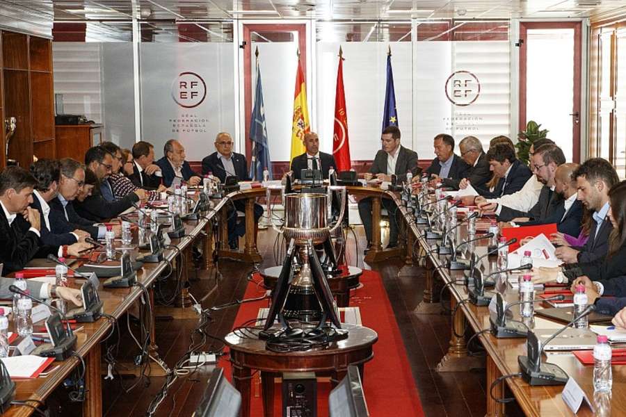 Luis Rubiales presidió la reunión de este lunes.