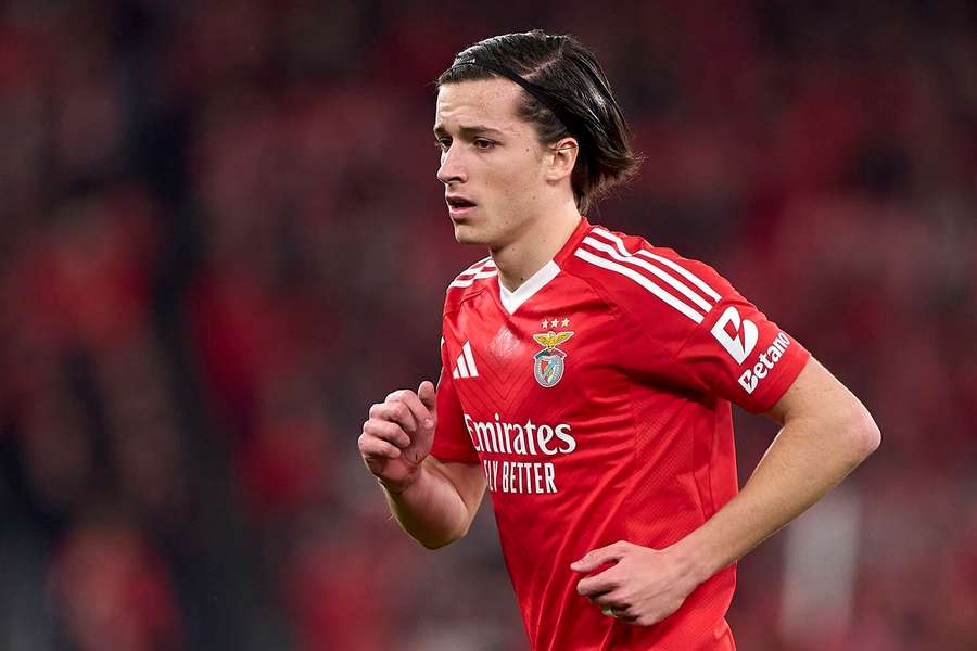 Álvaro Carreras em destaque pelo Benfica